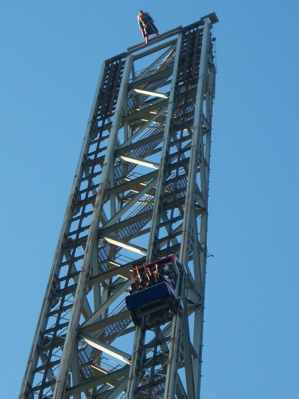 Superman: Escape from Krypton vertical tower roller coaster at Six Flags Magic Mountain