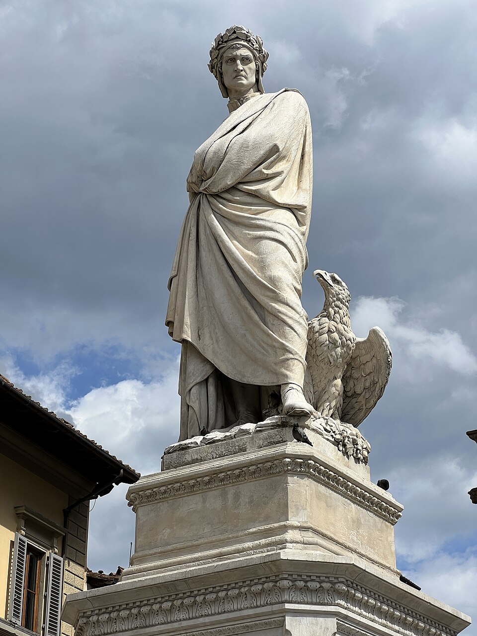 Piazza Santa Croce in Florence, Italy, a historic square surrounded by medieval buildings