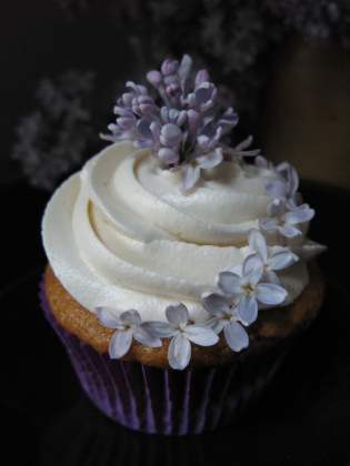 Post image for 8 Edible Flowers from around the World