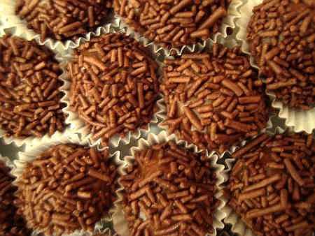 LotsofBrigadeiro (450 x 338)