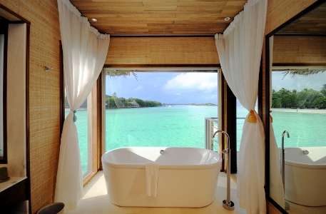 Post image for The Ultimate Hotel Booking Guide: 62 Tips That Will Save You Money